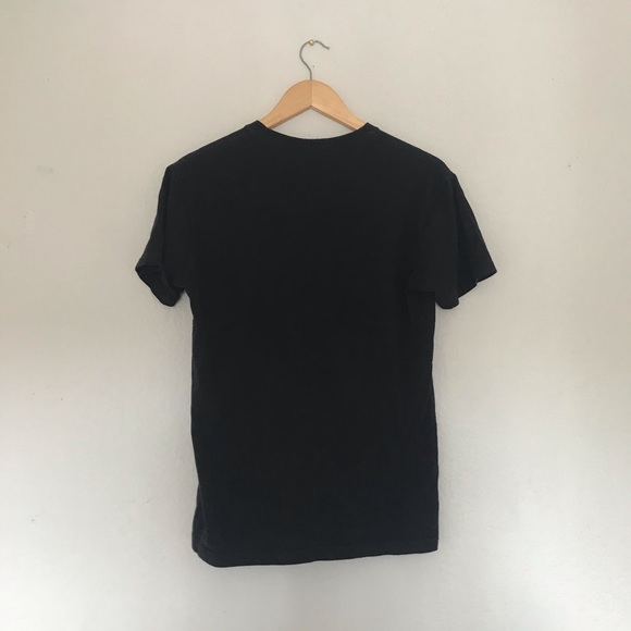 Graphic Tee / T-shirt with skeleton design - Picture 3 of 3